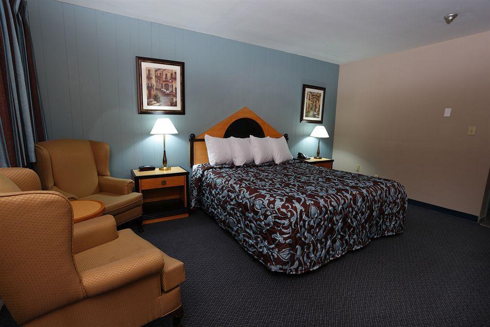 Belmont Inn Sudbury Kültér fotó